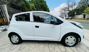 
									Spark 2017 LS manual lleno								