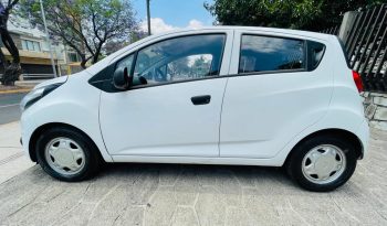 
									Spark 2017 LS manual lleno								